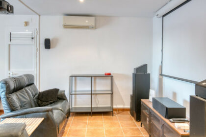 9357e5860c2fcec97970a1be87fdbfbd - 48