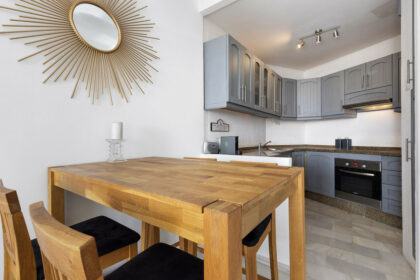 9443e373b4cd2efd07c10686792949ac - 12