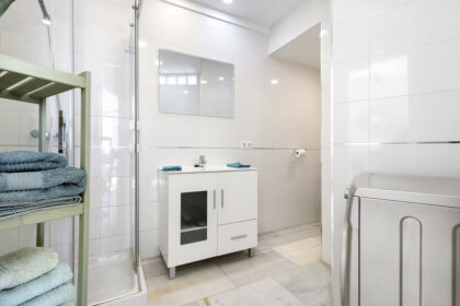 9443e373b4cd2efd07c10686792949ac - 18