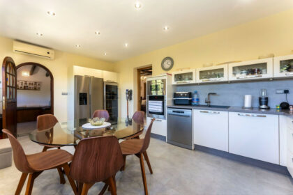 944b48d96e66239eeaff3c9e82c810cf - 12