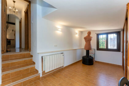 944b48d96e66239eeaff3c9e82c810cf - 33