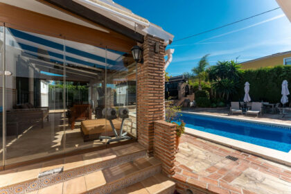 944b48d96e66239eeaff3c9e82c810cf - 37