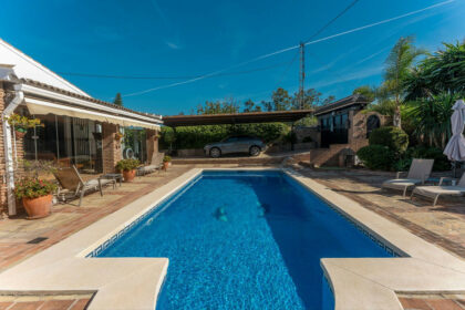 944b48d96e66239eeaff3c9e82c810cf - 38