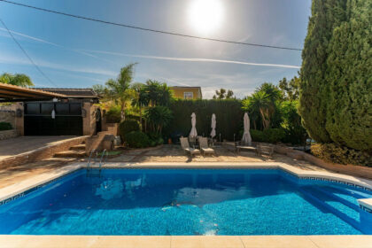 944b48d96e66239eeaff3c9e82c810cf - 4