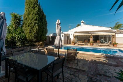 944b48d96e66239eeaff3c9e82c810cf - 41