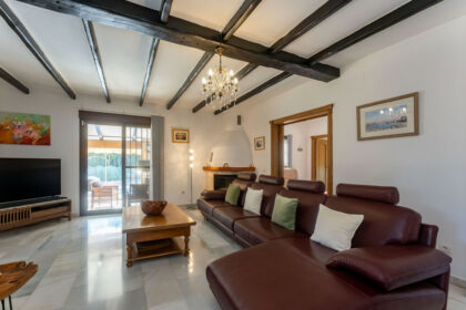 944b48d96e66239eeaff3c9e82c810cf - 5