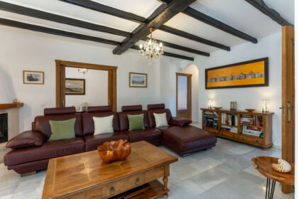 944b48d96e66239eeaff3c9e82c810cf - 7