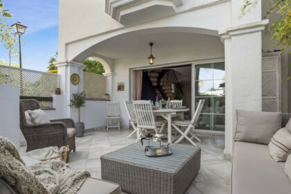 94a71f255ffc79d651cffb2fcb799926 - 22