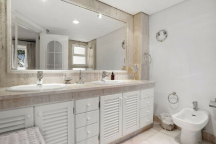 94a71f255ffc79d651cffb2fcb799926 - 9