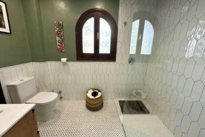 94c3469bf89ad49a56b403d430497475 - 11