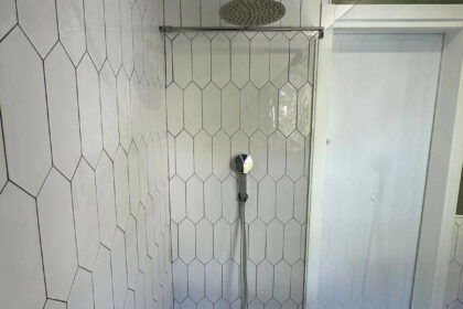 94c3469bf89ad49a56b403d430497475 - 12