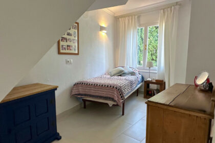 94c3469bf89ad49a56b403d430497475 - 13