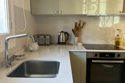 94c3469bf89ad49a56b403d430497475 - 19