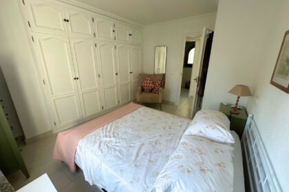 94c3469bf89ad49a56b403d430497475 - 9