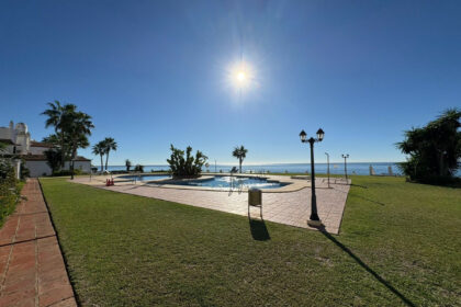 94c5c0186b12003cb2103e96f4d826e8 - 23