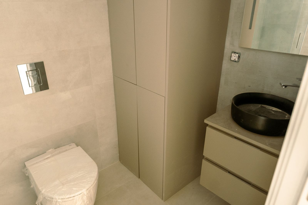 9652e3b6443cf4f7716322c54c50ac03 - 18