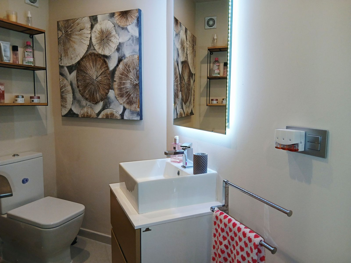 965c6f6b299e7b2291f149ca74052807 - 18