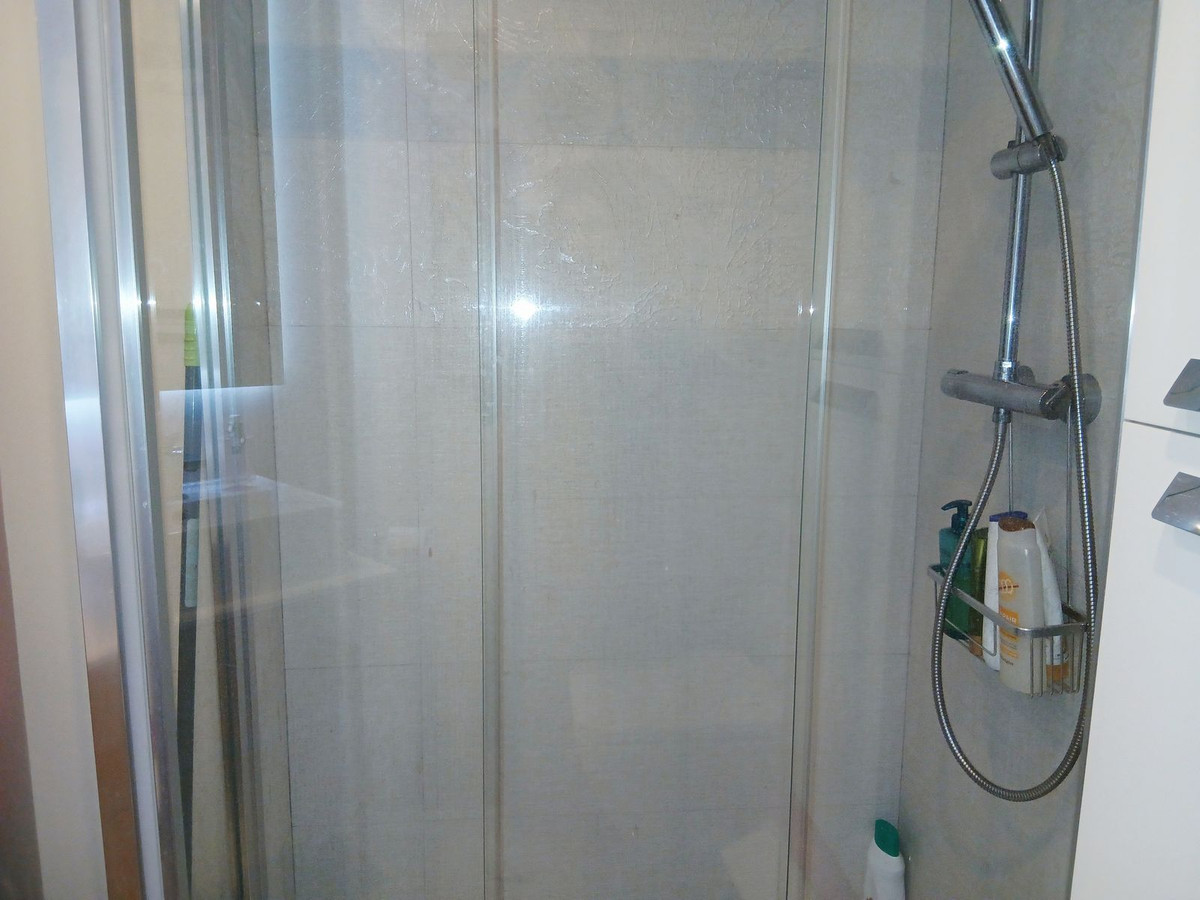 965c6f6b299e7b2291f149ca74052807 - 19