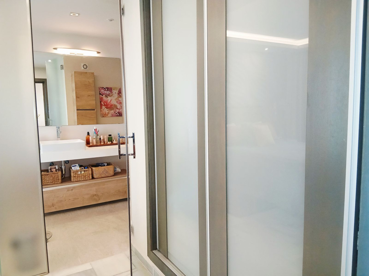 965c6f6b299e7b2291f149ca74052807 - 26