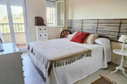 96bdcd5df2bb661c592c6664ee8aebf4 - 3