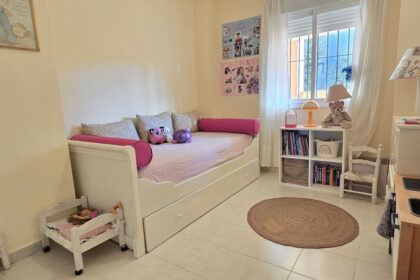 96bdcd5df2bb661c592c6664ee8aebf4 - 5