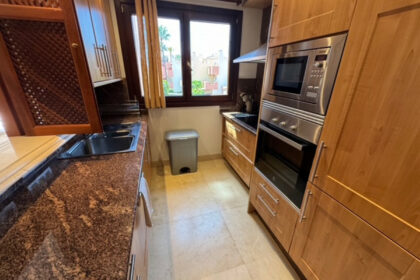 97351efb17d69e28f11e797a988986da - 21