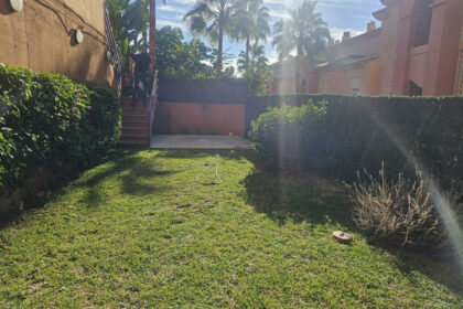 9782f7d8979e2fd9d63146d86a41cec4 - 2