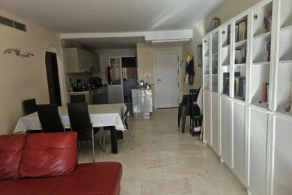 9782f7d8979e2fd9d63146d86a41cec4 - 23