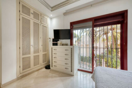 97d1bada549fba6c91b9f4f312a35159 - 20