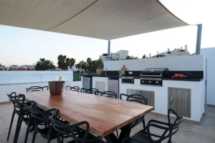 985e6bac08fd04343f2b00b27861d3e6 - 38