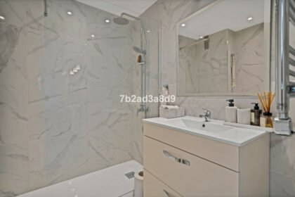 987632698eb3d09e22087368d56e6764 - 17