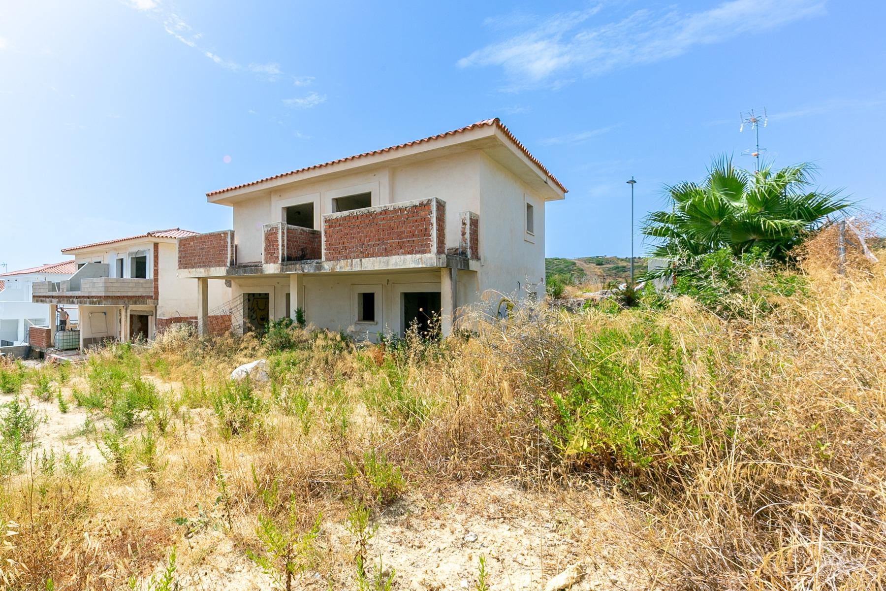 988634ea5f908f501130082d37b27a84 - 13