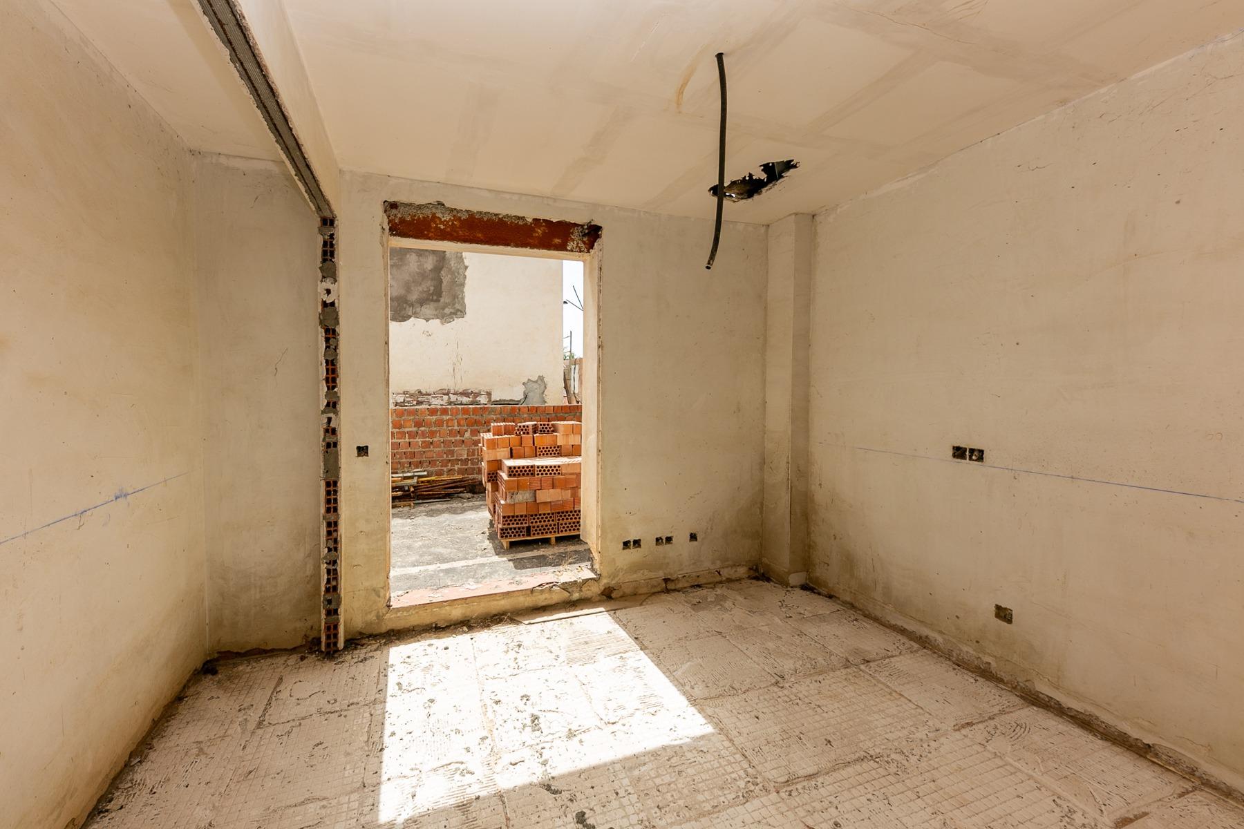 988634ea5f908f501130082d37b27a84 - 5