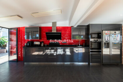 98da0c322bf80ebc808dd2e6e87a70c4 - 23