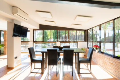 98da0c322bf80ebc808dd2e6e87a70c4 - 7