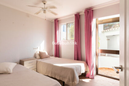 98da0c322bf80ebc808dd2e6e87a70c4 - 8