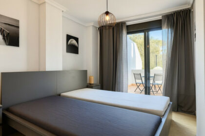 98e5cb723b0af3c4e637926fea2888b0 - 16