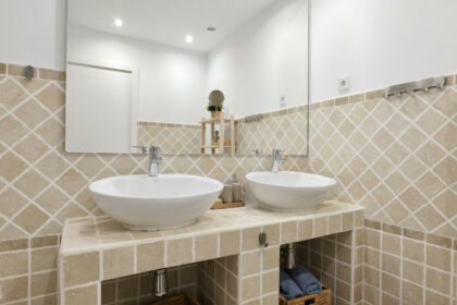 98e5cb723b0af3c4e637926fea2888b0 - 20