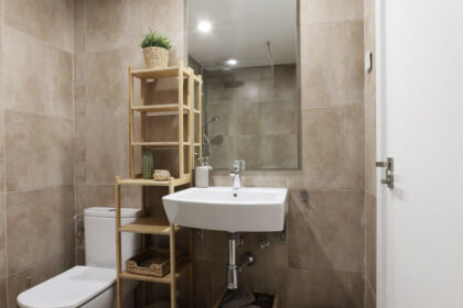 98e5cb723b0af3c4e637926fea2888b0 - 25