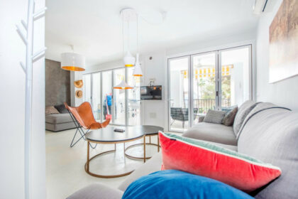 98fd77a1309bbaf739353d414ae58678 - 15