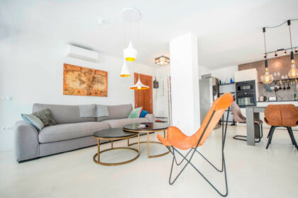 98fd77a1309bbaf739353d414ae58678 - 7