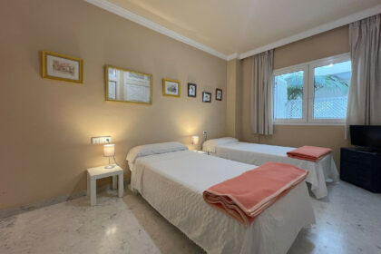 9957a3adbc0ef1ba264f84062a35c6aa - 35