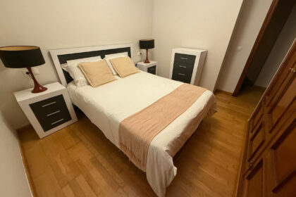 99a4b7c63ebe644b8384edb31766ee51 - 11