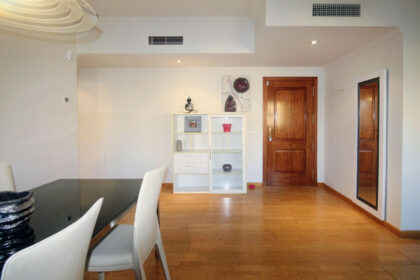 99a4b7c63ebe644b8384edb31766ee51 - 9