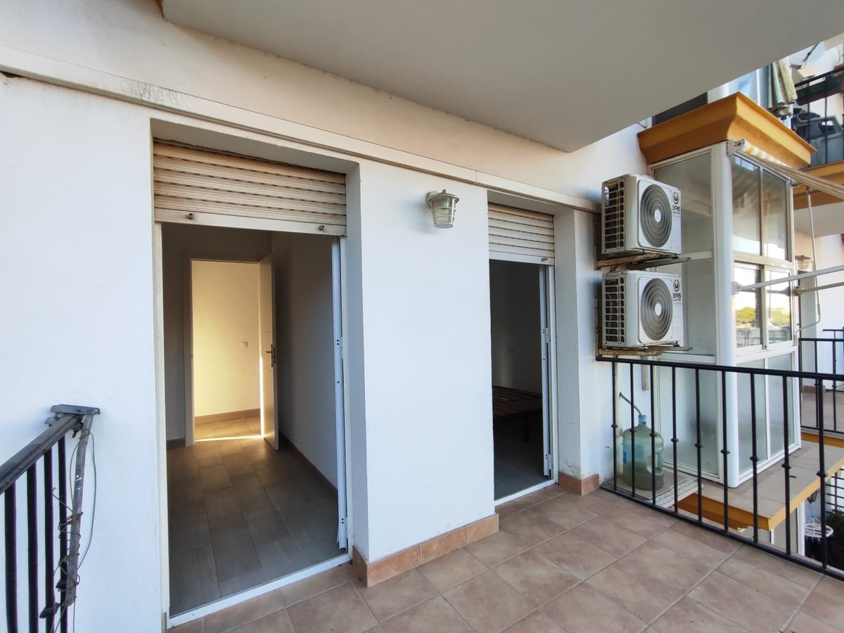 99b7060db33d9b80a080d9800e3942d0 - 12