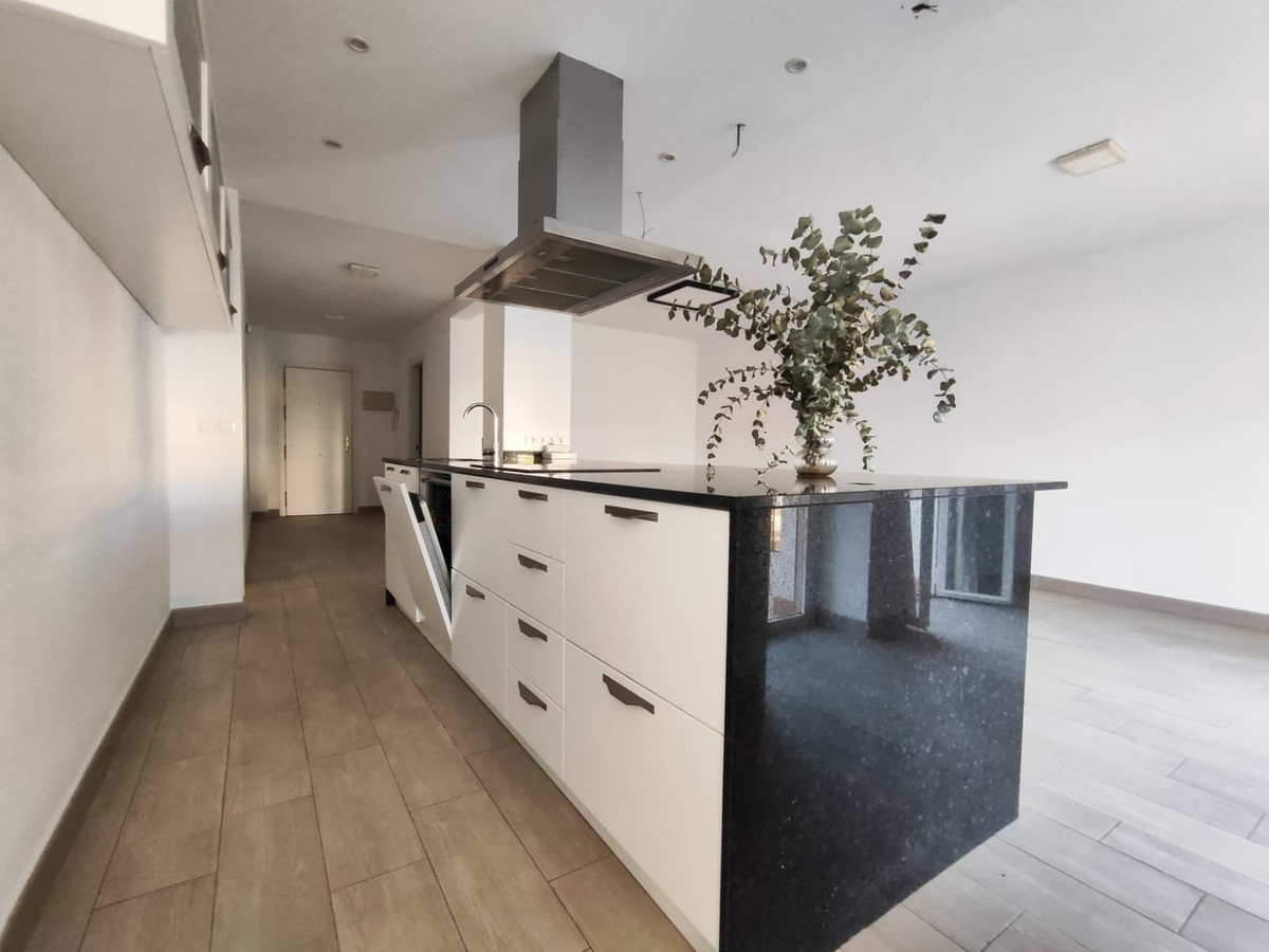 99b7060db33d9b80a080d9800e3942d0 - 14