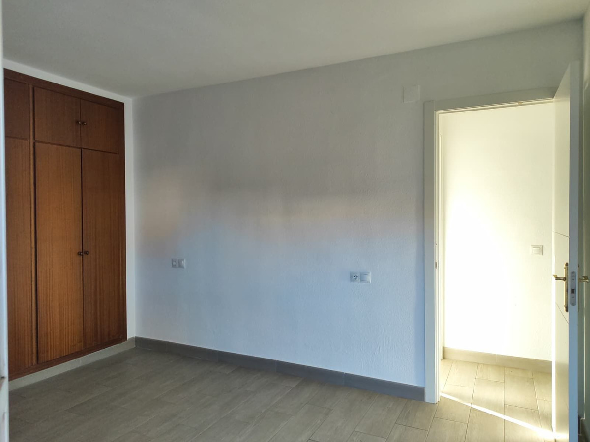 99b7060db33d9b80a080d9800e3942d0 - 38