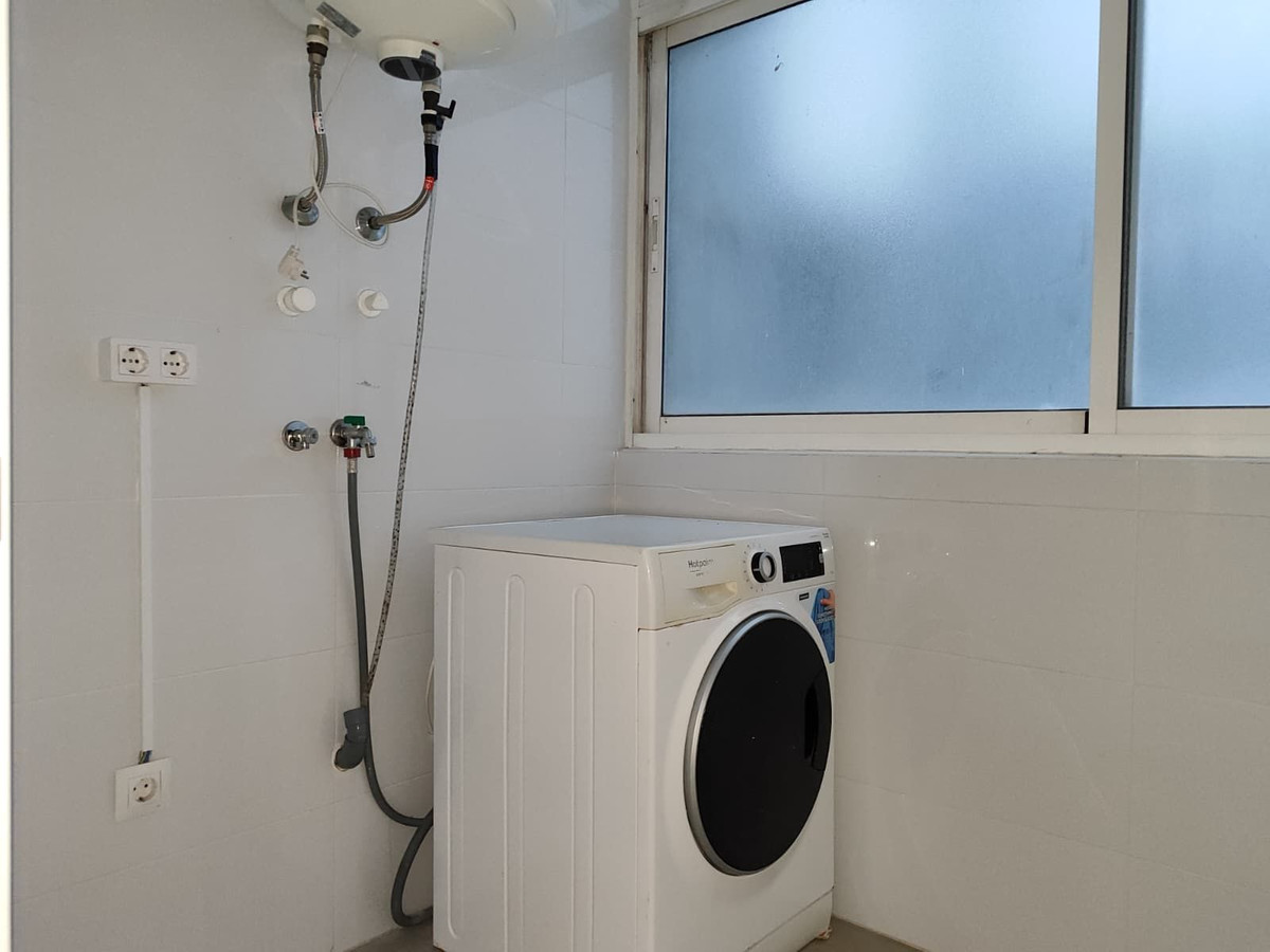 99b7060db33d9b80a080d9800e3942d0 - 41