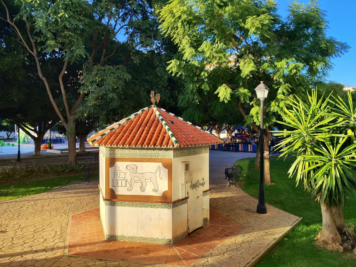 99b7060db33d9b80a080d9800e3942d0 - 47