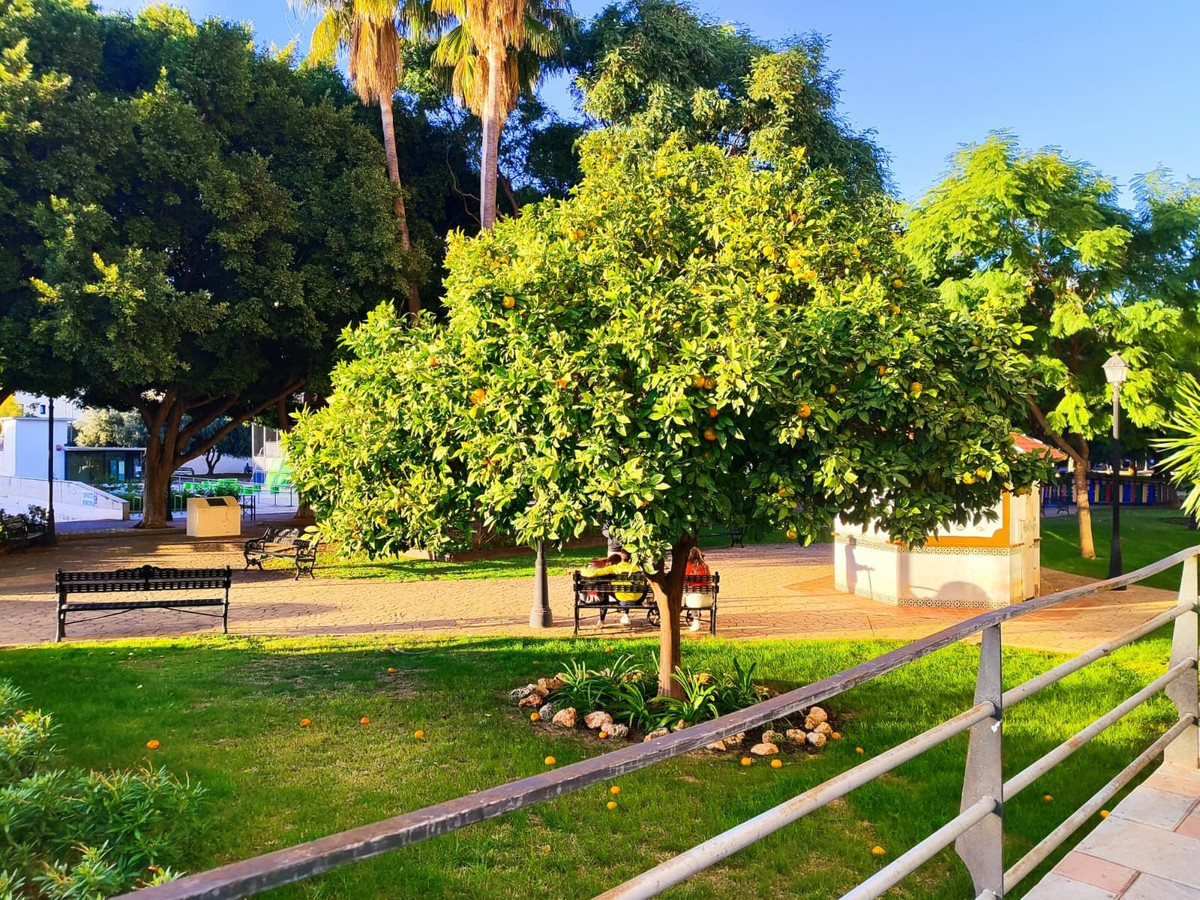 99b7060db33d9b80a080d9800e3942d0 - 49